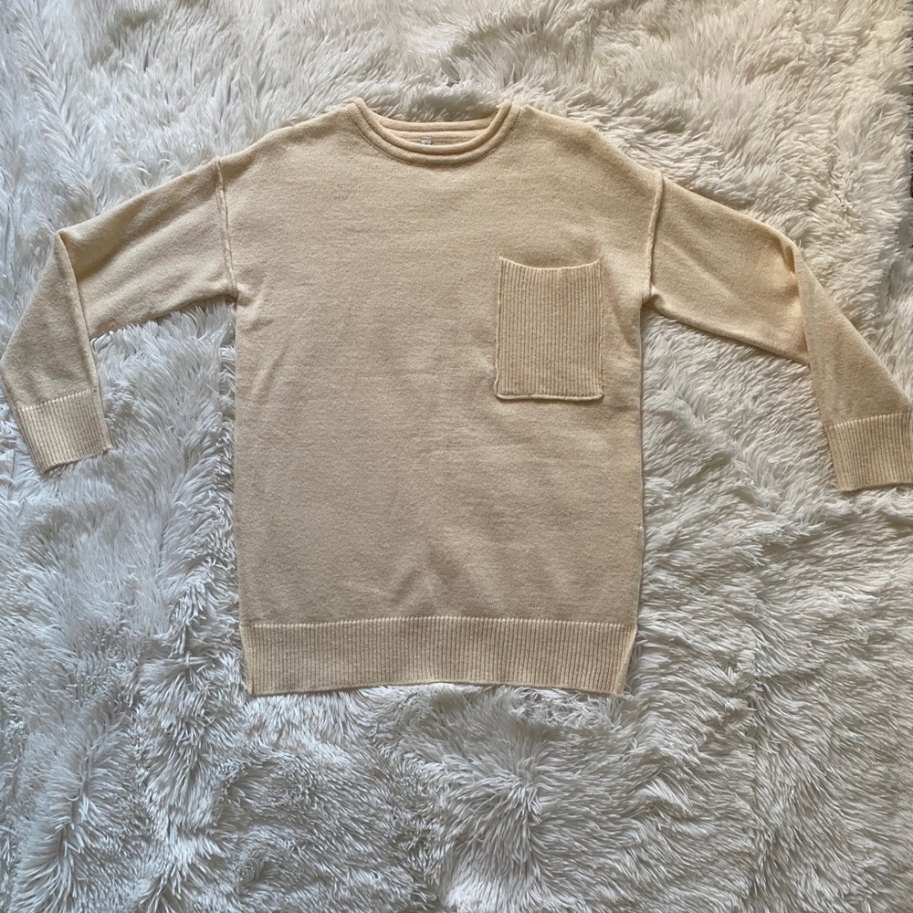 OFEEFAN Cream Loose Fit Fall Sweater - Women’s Size Small